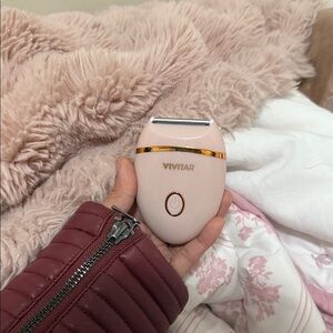 Vivitar Pink Electric Shaver